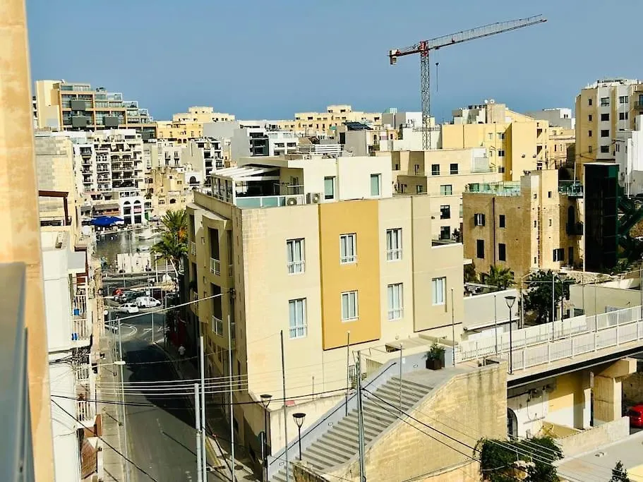 Seaside Spinola Apt In St Julians, Queen Beds سانت جوليان
