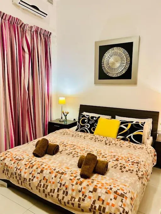 Apartment Seaside Spinola Apt In St Julians, Queen Beds Saint Julian's Malta